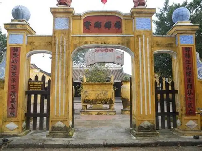 Đình làng Cẩm Phô Hội An